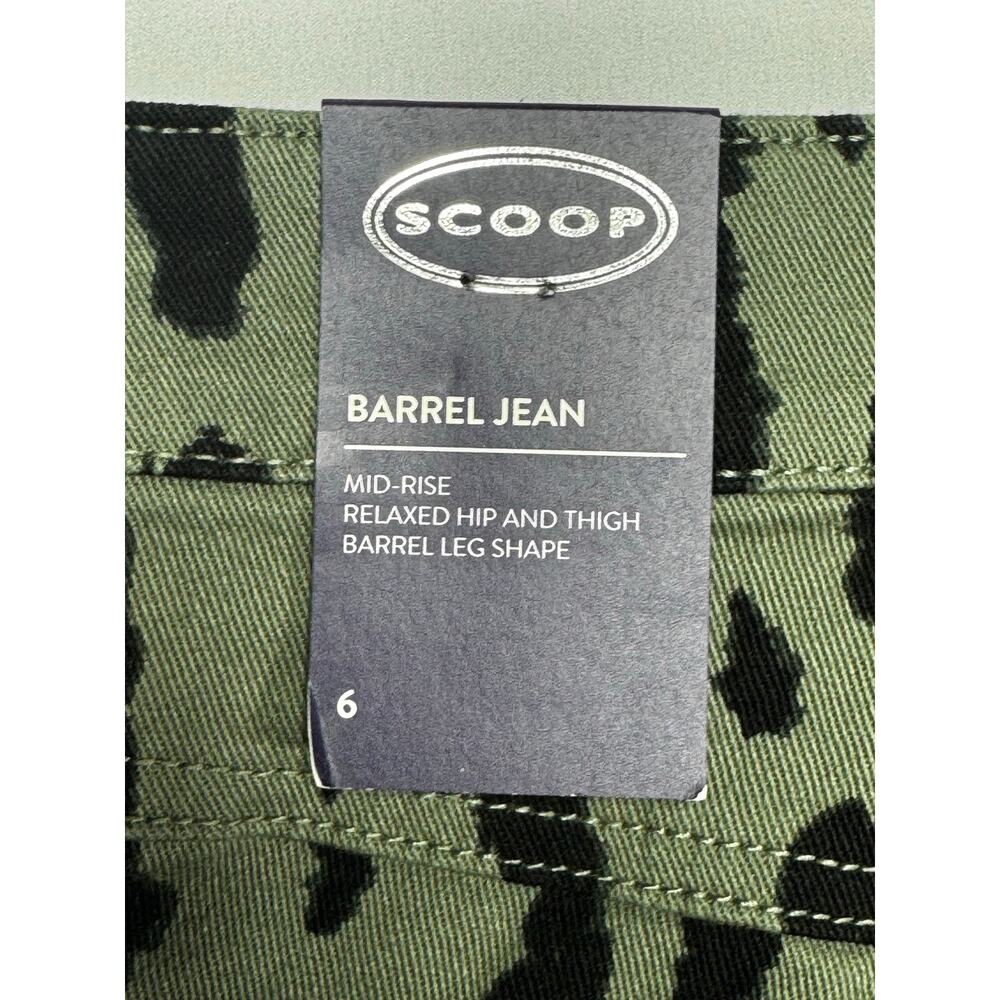 NWT Scoop Women's Leopard Print Green Black Barrel Jeans - Size 6/32" (30x31)* - Picture 3 of 5